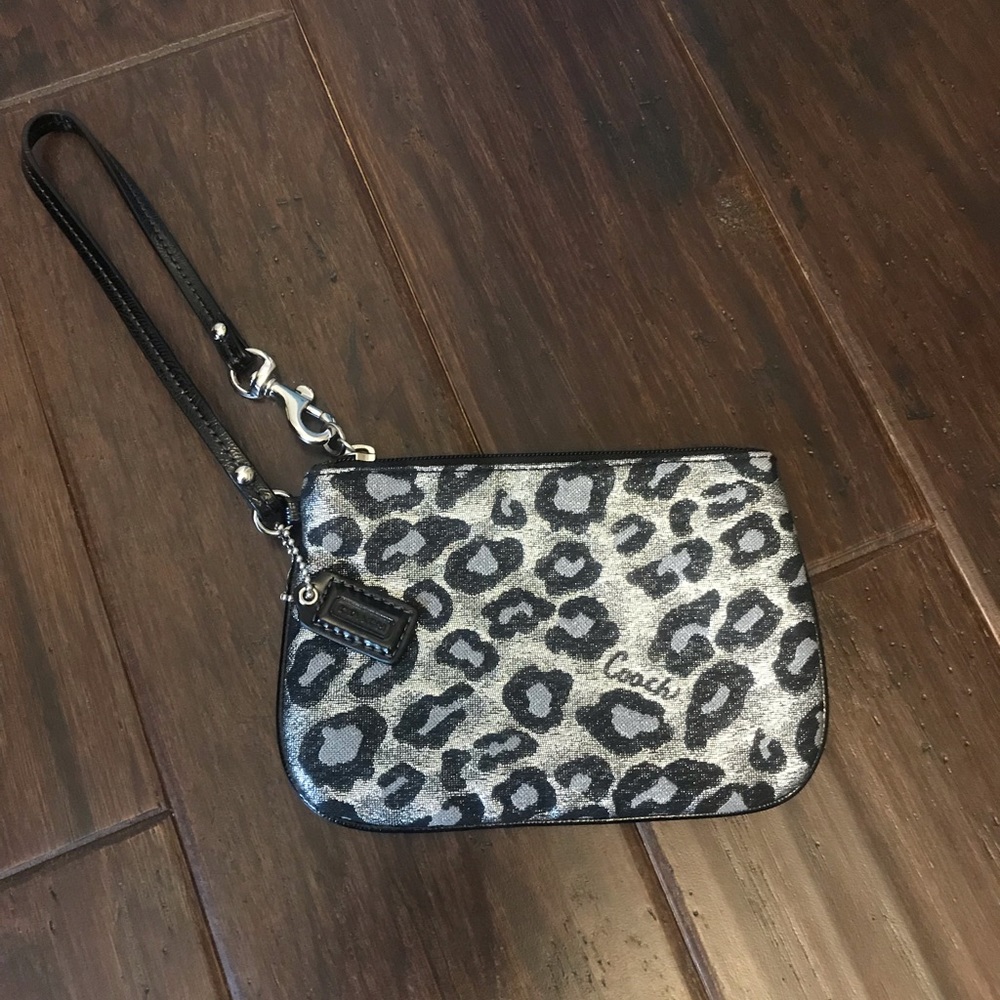 Small Coach Wristlet